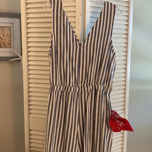Summer Striped Jumpsuit - Just For You! - Picture 4 of 7